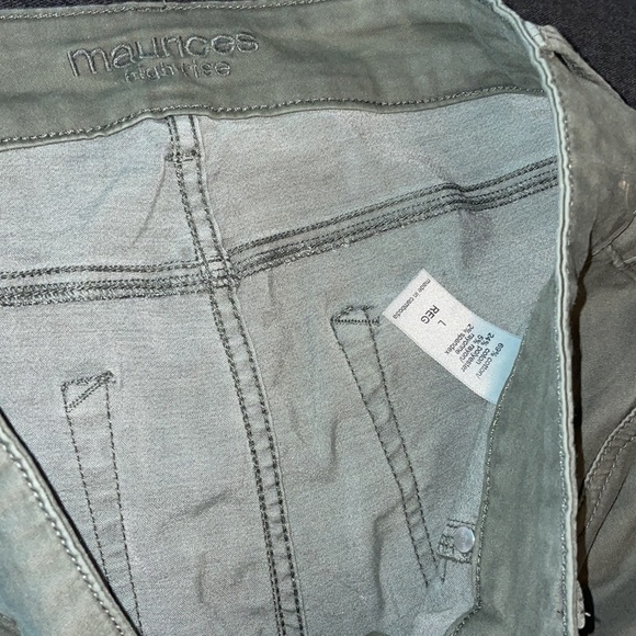 Jeans - Picture 4 of 8